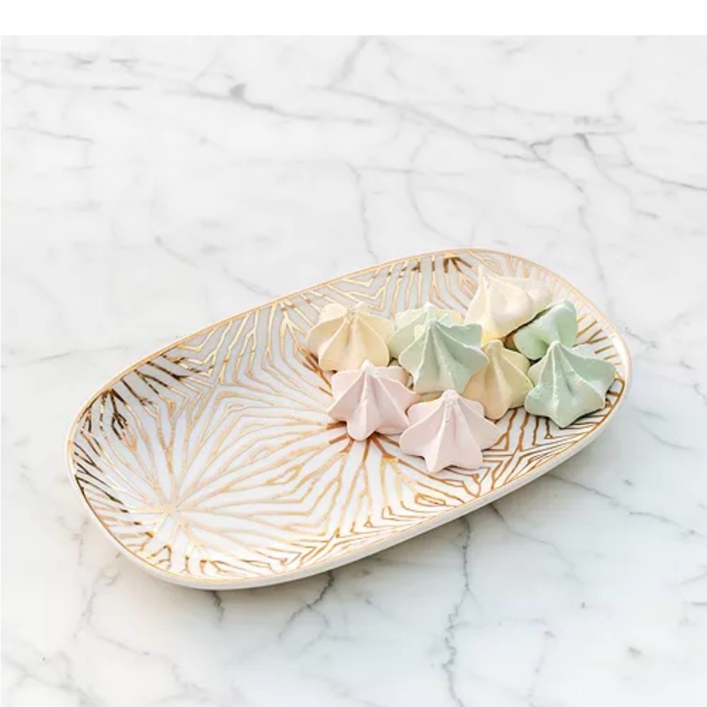 TALIANNA Lilypad Catchall Gold Tray - Picture 3 of 6